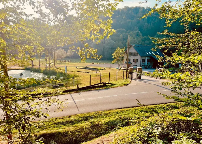 En Pleine Nature Avec Chevaux Casa de hóspedes